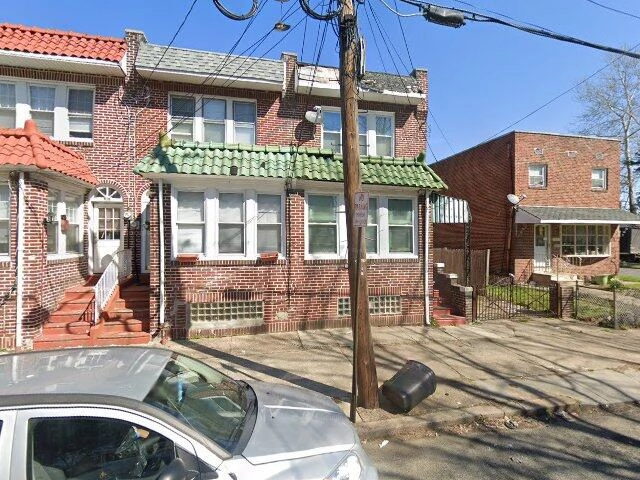 House image located at Camden, NJ 08104