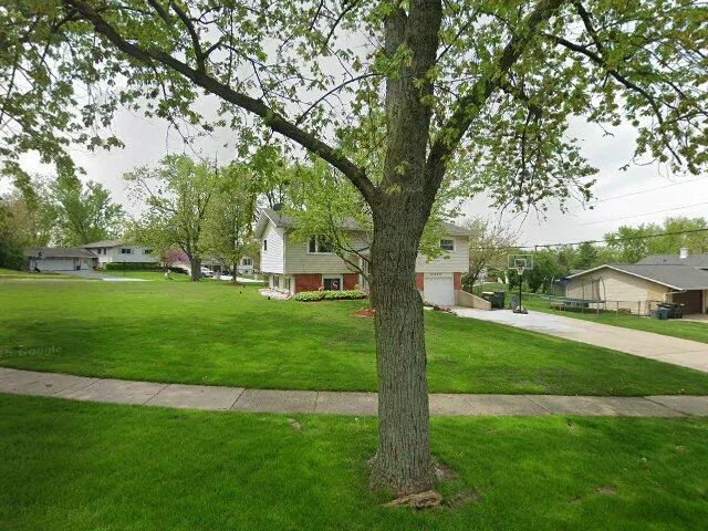 House image located at Lombard, IL 60148