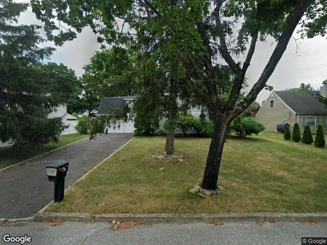 House image located at Medford, NY 11763