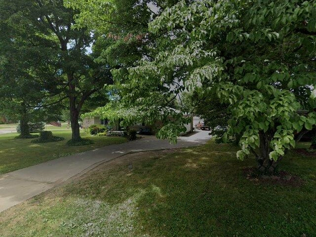 House image located at Louisville, KY 40216