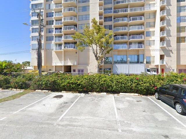 House image located at North Miami Beach, FL 33160