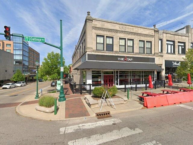 House image located at Warrensburg, MO 64093