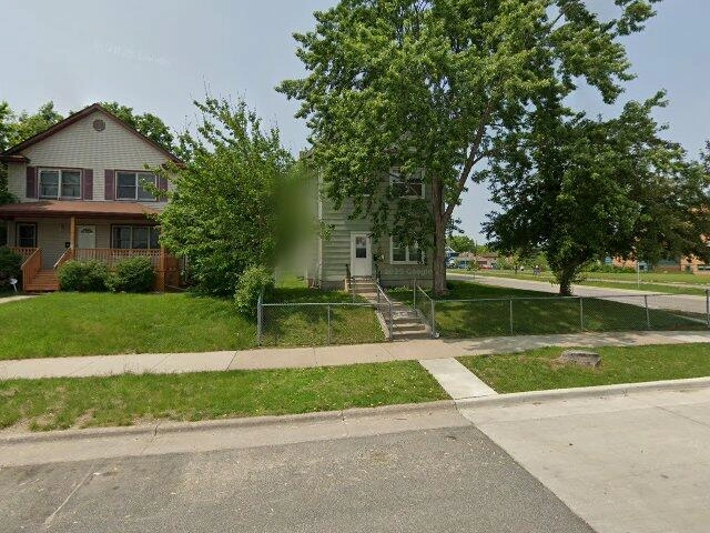 House image located at Minneapolis, MN 55411