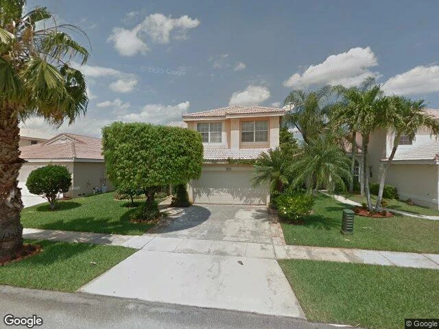House image located at Hollywood, FL 33029