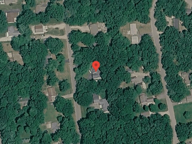 House image located at Houghton Lake, MI 48629