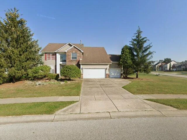 House image located at Brownsburg, IN 46112