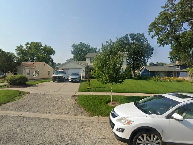 House image located at Mundelein, IL 60060