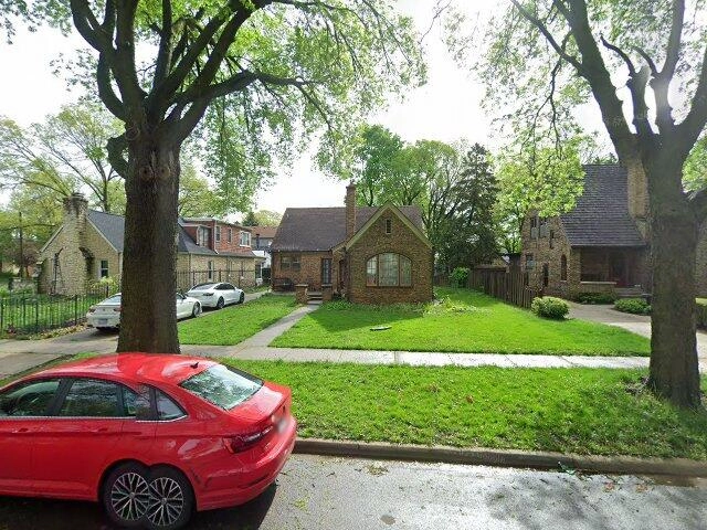 House image located at Aurora, IL 60506