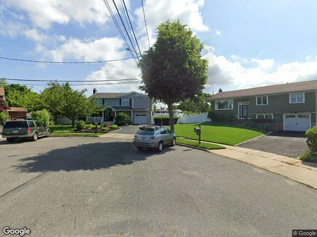 House image located at Smithtown, NY 11787