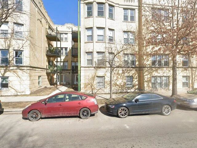 House image located at Chicago, IL 60659