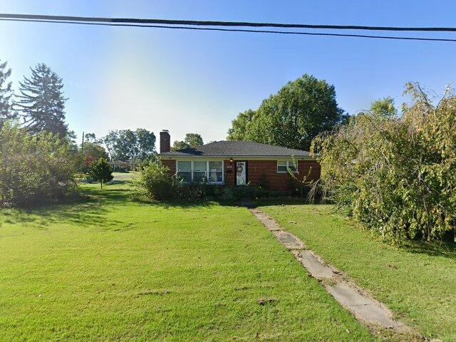 House image located at Louisville, KY 40219