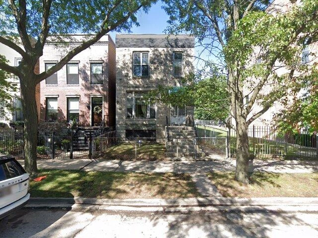 House image located at Chicago, IL 60616