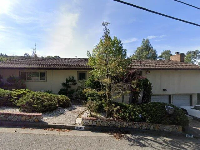 House image located at Oakland, CA 94605