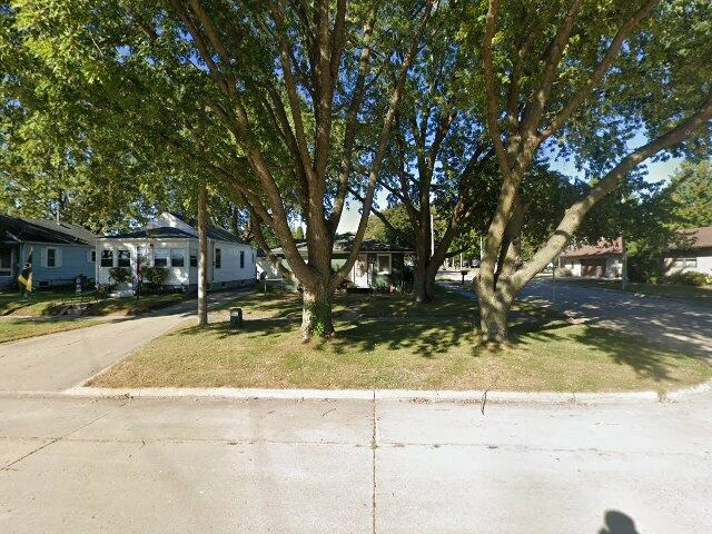 House image located at Mason City, IA 50401