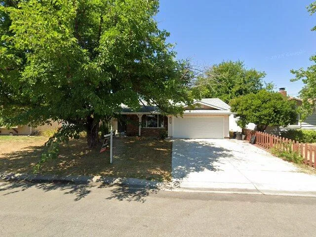House image located at Redding, CA 96001
