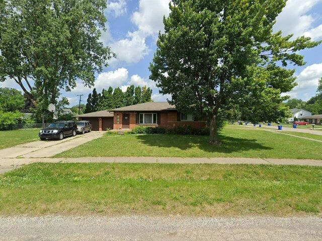 House image located at Waterford, MI 48329