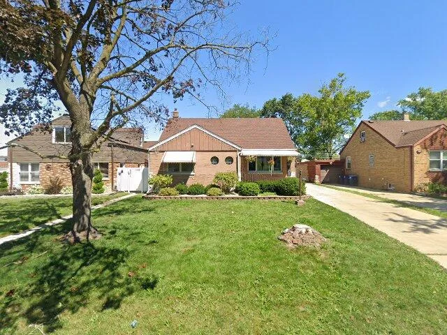 House image located at Maywood, IL 60153