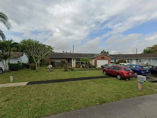 House image located at West Palm Beach, FL 33406