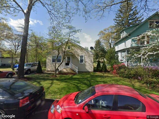 House image located at Riverton, NJ 08077