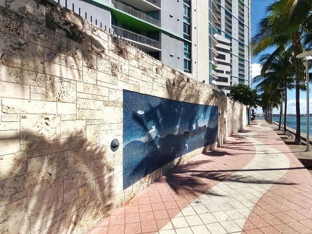 House image located at Miami, FL 33131