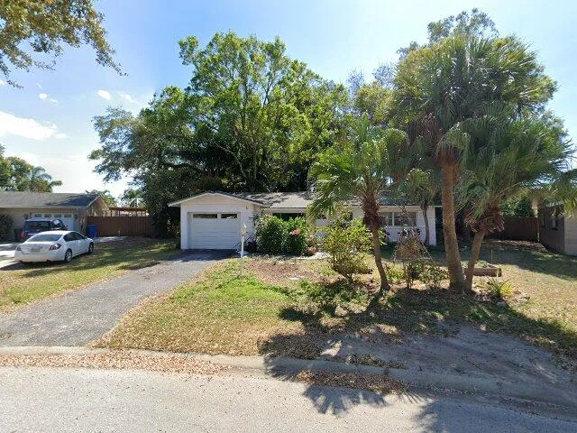 House image located at Saint Petersburg, FL 33710