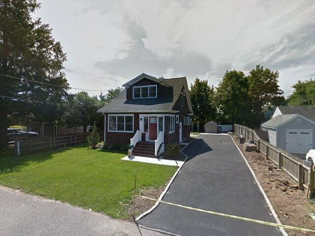 House image located at West Islip, NY 11795