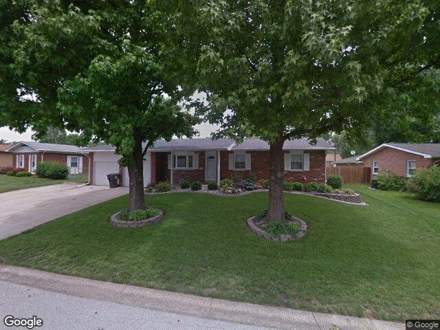 House image located at Godfrey, IL 62035