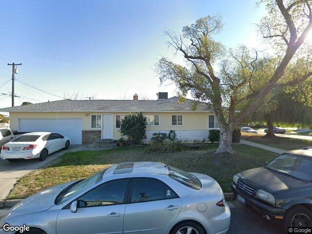 House image located at Bakersfield, CA 93305