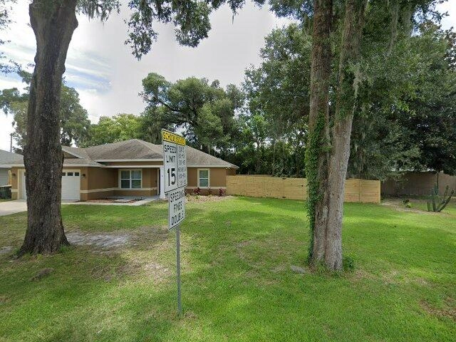 House image located at Umatilla, FL 32784