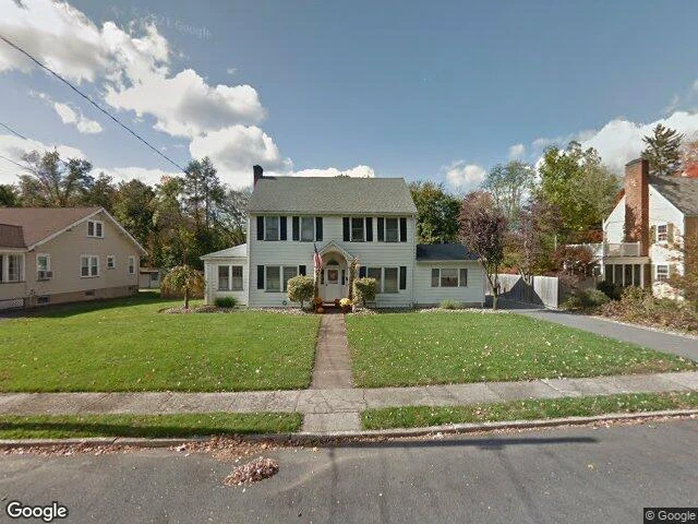 House image located at Pompton Lakes, NJ 07442