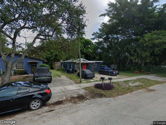 House image located at Hollywood, FL 33021