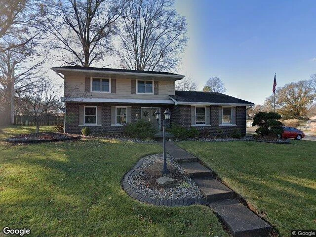 House image located at Godfrey, IL 62035