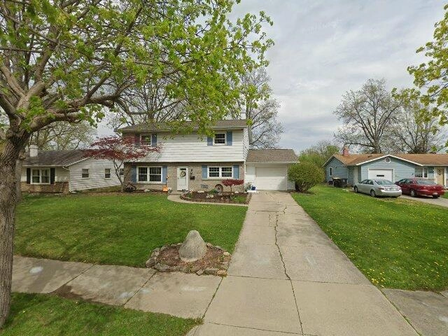 House image located at Fort Wayne, IN 46815