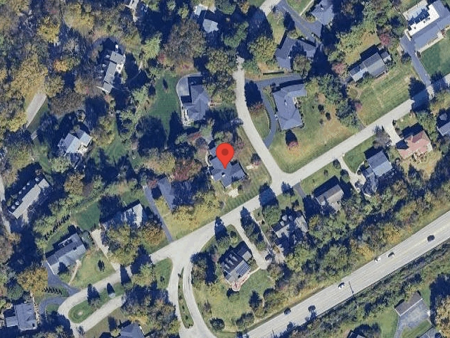 House image located at Louisville, KY 40207