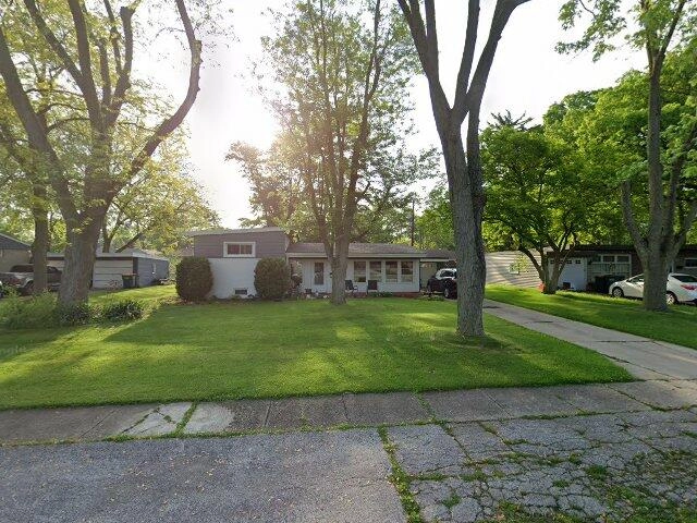 House image located at Valparaiso, IN 46383