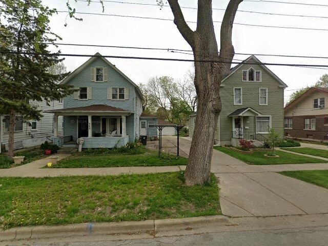 House image located at Winterset, IA 50273