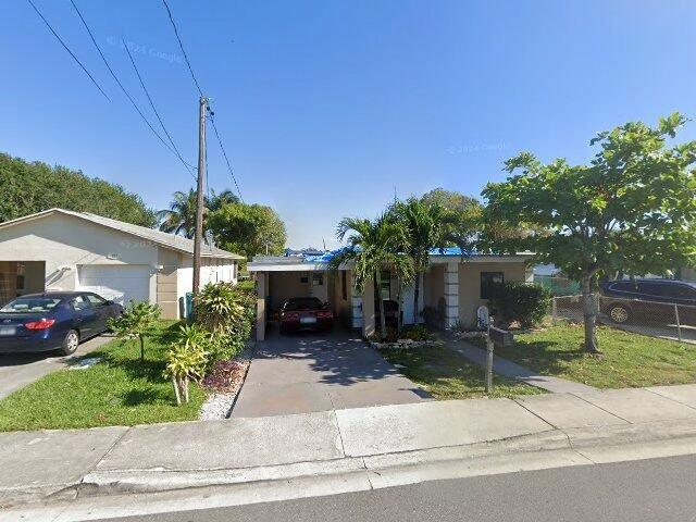 House image located at Boynton Beach, FL 33435