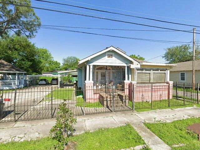 House image located at New Orleans, LA 70117