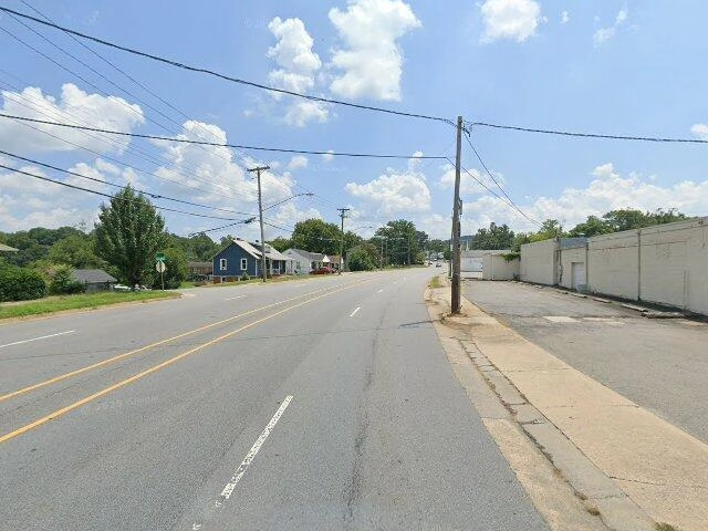 House image located at Warren, MI 48089