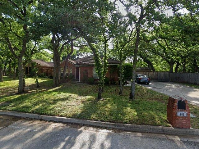 House image located at Azle, TX 76020