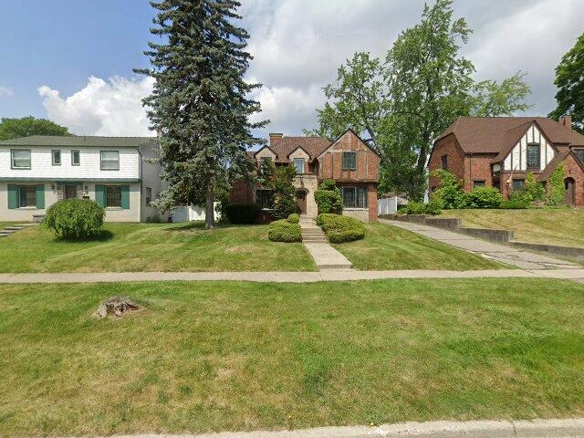 House image located at Pontiac, MI 48341