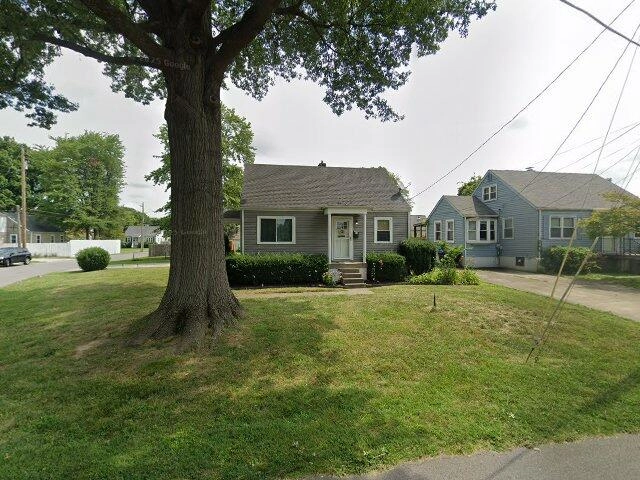 House image located at Louisville, KY 40217