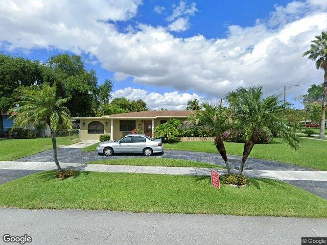 House image located at Miami, FL 33162