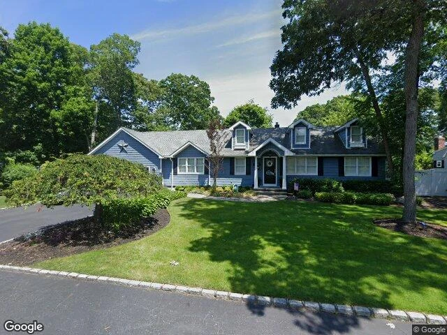 House image located at Bayport, NY 11705