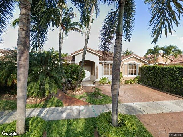 House image located at Hialeah, FL 33015