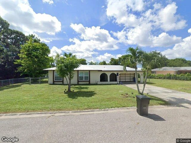 House image located at Fort Myers, FL 33907