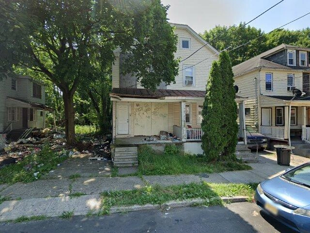 House image located at Trenton, NJ 08618