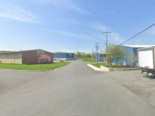 House image located at La Pine, OR 97739