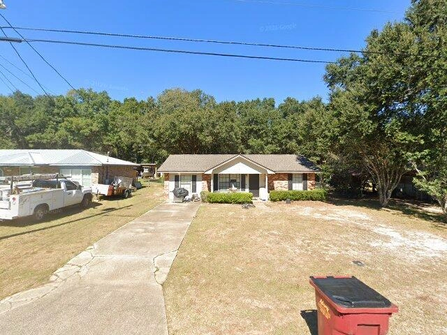 House image located at Milton, FL 32571
