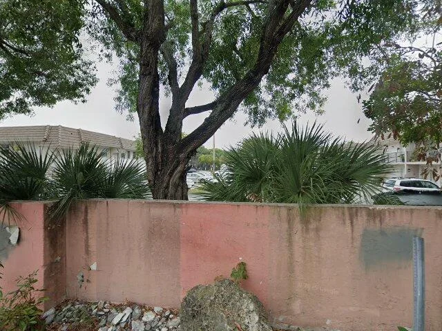 House image located at Miami, FL 33183